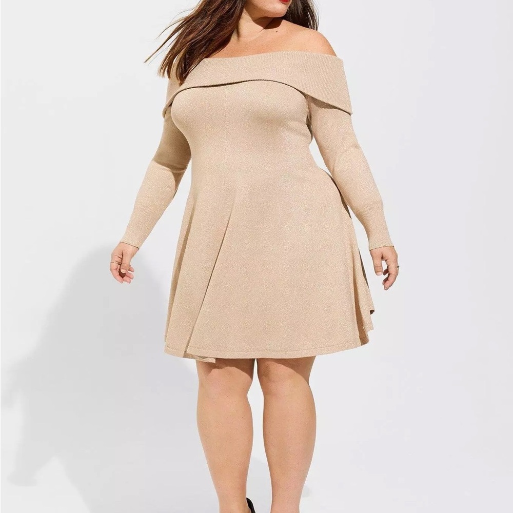 Torrid x Marilyn Monroe Beige Off-Shoulder Long Sleeve Dress